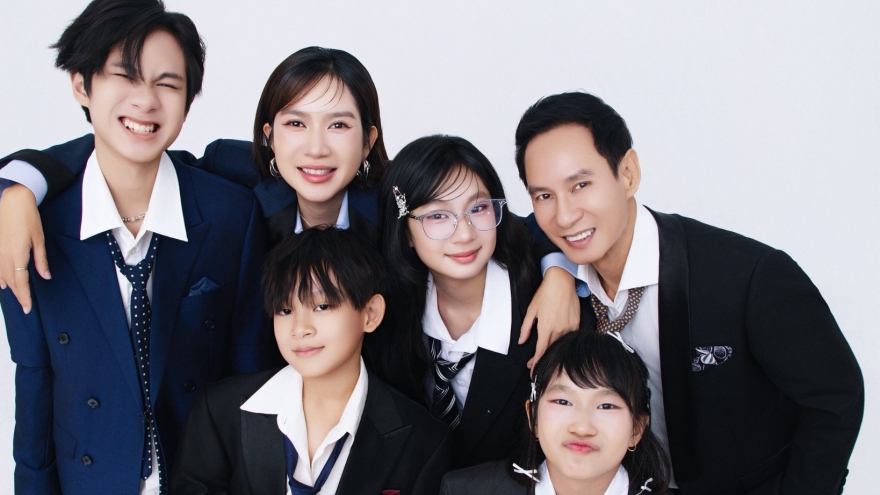 Sao Việt 23/12: Lý Hải – Minh Hà kỷ niệm 15 năm ngày cưới