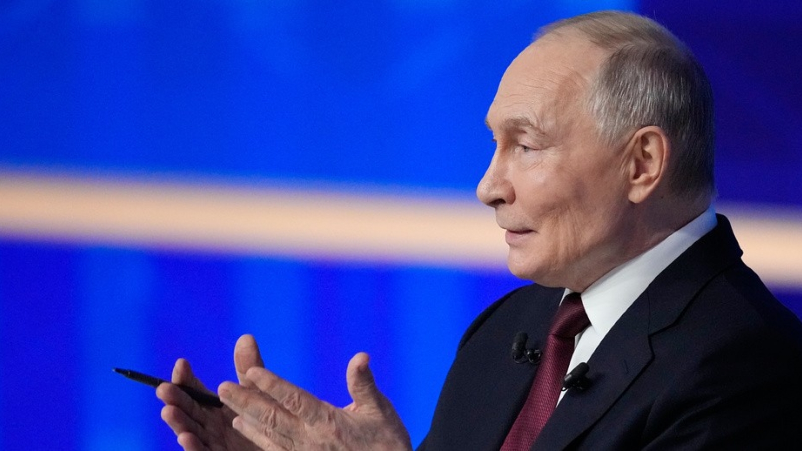 Ông Putin tiết lộ đề xuất ngừng bắn với Ukraine do Mỹ làm trung gian