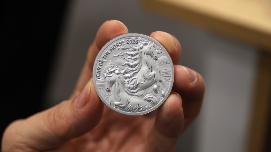 Giá bạc hôm nay 16/12: Bạc trong nước tăng nhẹ