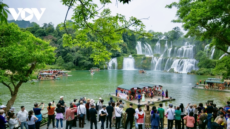Ban Gioc-Detian Waterfalls border landmark square to take shape in 2026