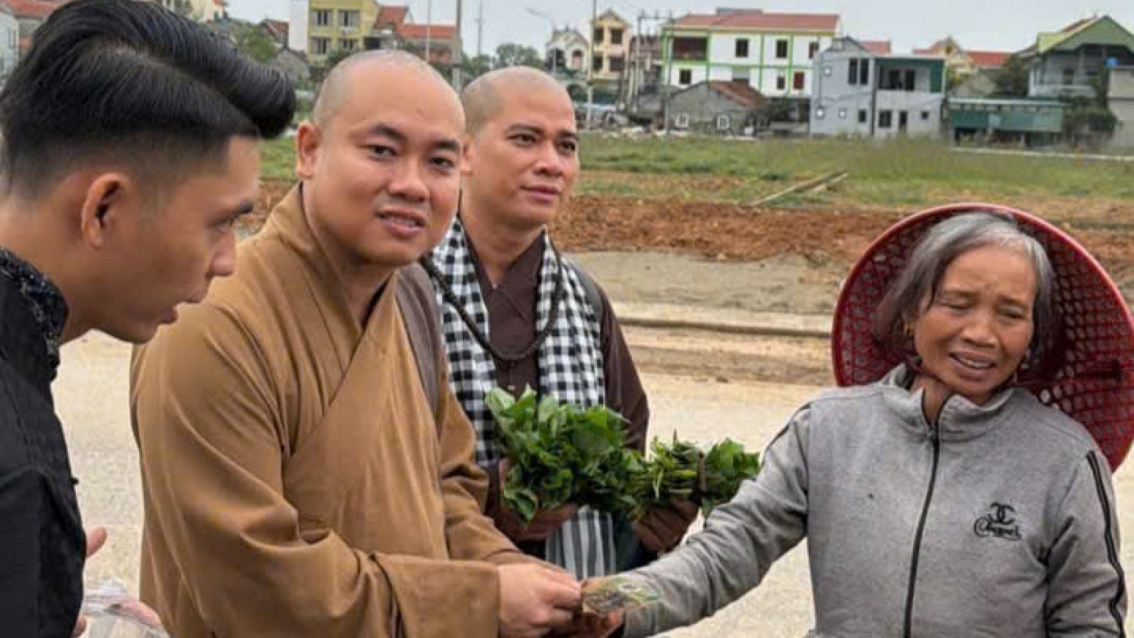 Đồng bào Phật Giáo tỉnh Đồng Tháp đặt nhiều kỳ vọng vào Đại hội Đảng toàn quốc