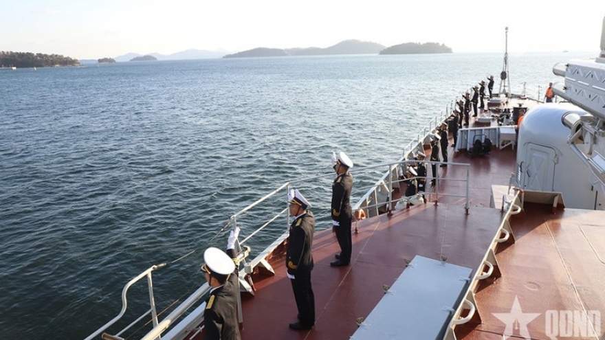Frigate 015 – Tran Hung Dao concludes visit to RoK