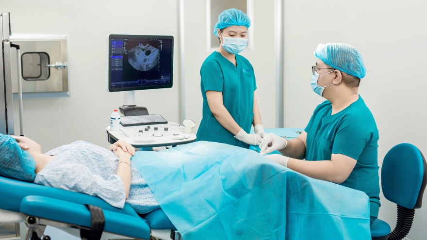 Chương trình làm IVF miễn phí cho các cặp vợ chồng hiếm muộn, kinh tế khó khăn