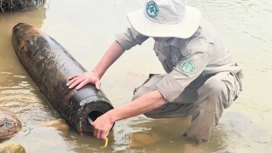 Unexploded bomb with 87 kg of explosives found near market in Hue