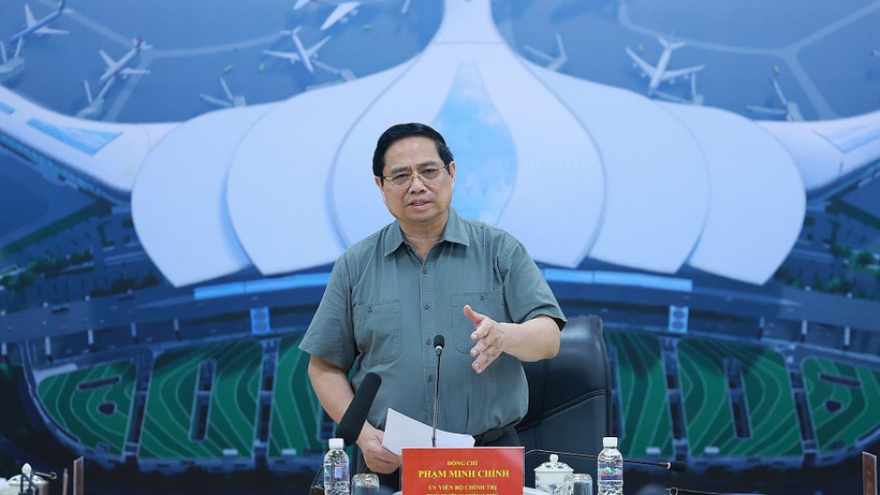 PM requests greater efforts to operate Long Thanh Airport on schedule