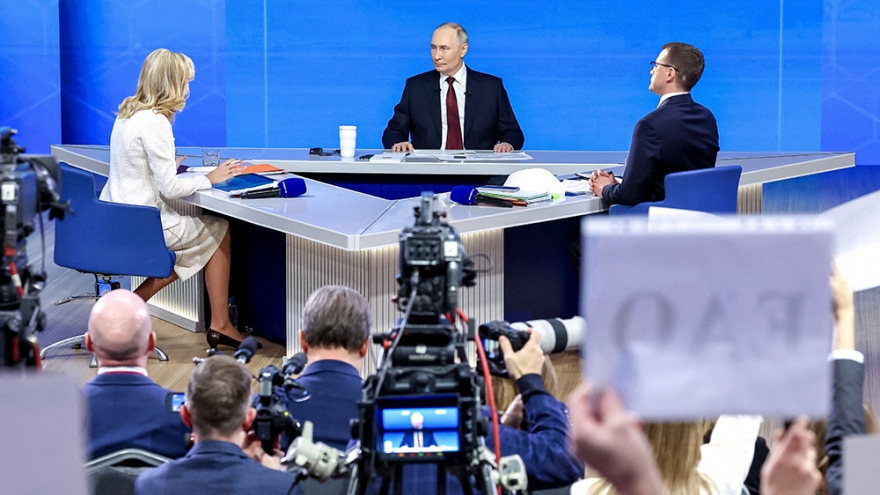 Thông điệp của ông Putin: Sức mạnh, hòa bình và những lằn ranh đỏ