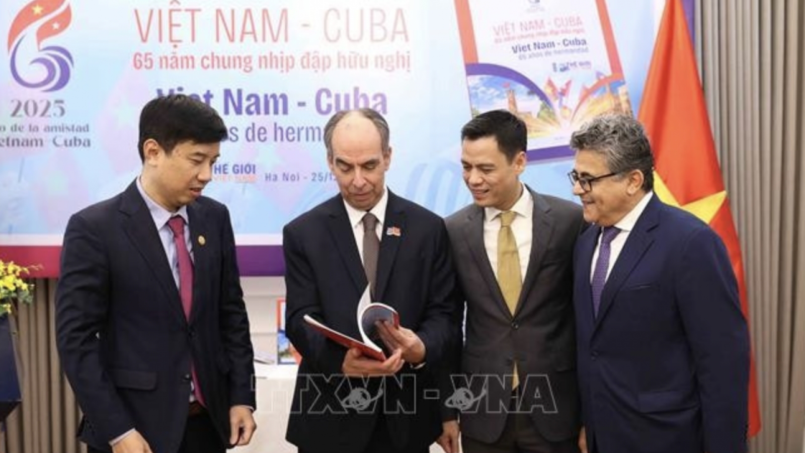 Special publication on Vietnam-Cuba brotherhood launched