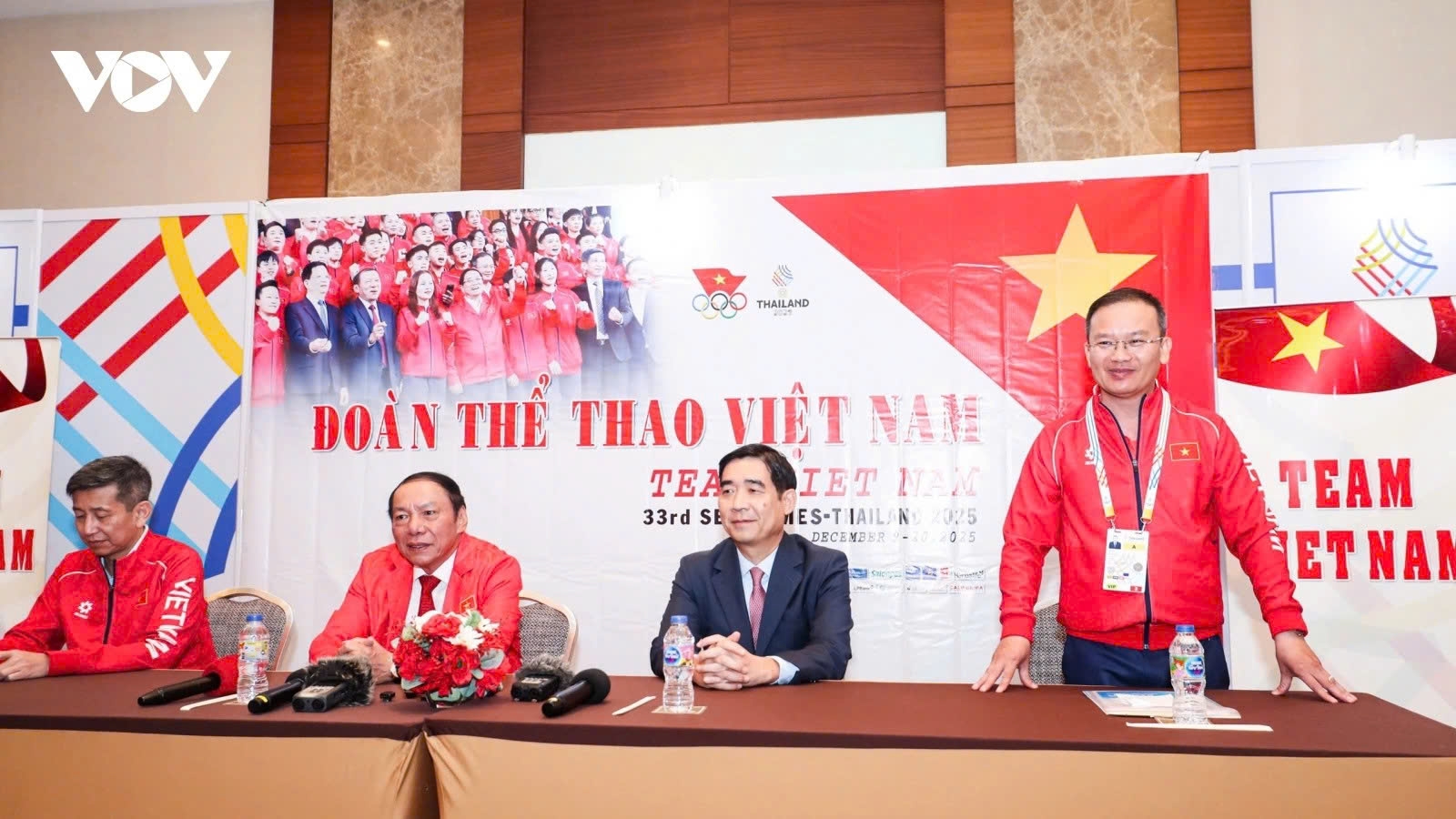 Sports Minister urges SEA Games athletes to compete with pride