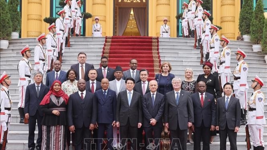 State President receives newly-appointed foreign ambassadors