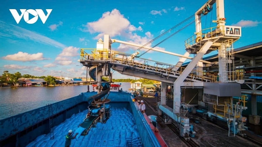 Vietnam set to enter Top 15 global trading economies this year