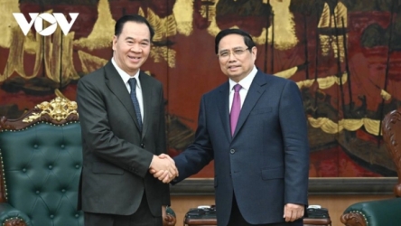 Government leader expects stronger education cooperation with Laos