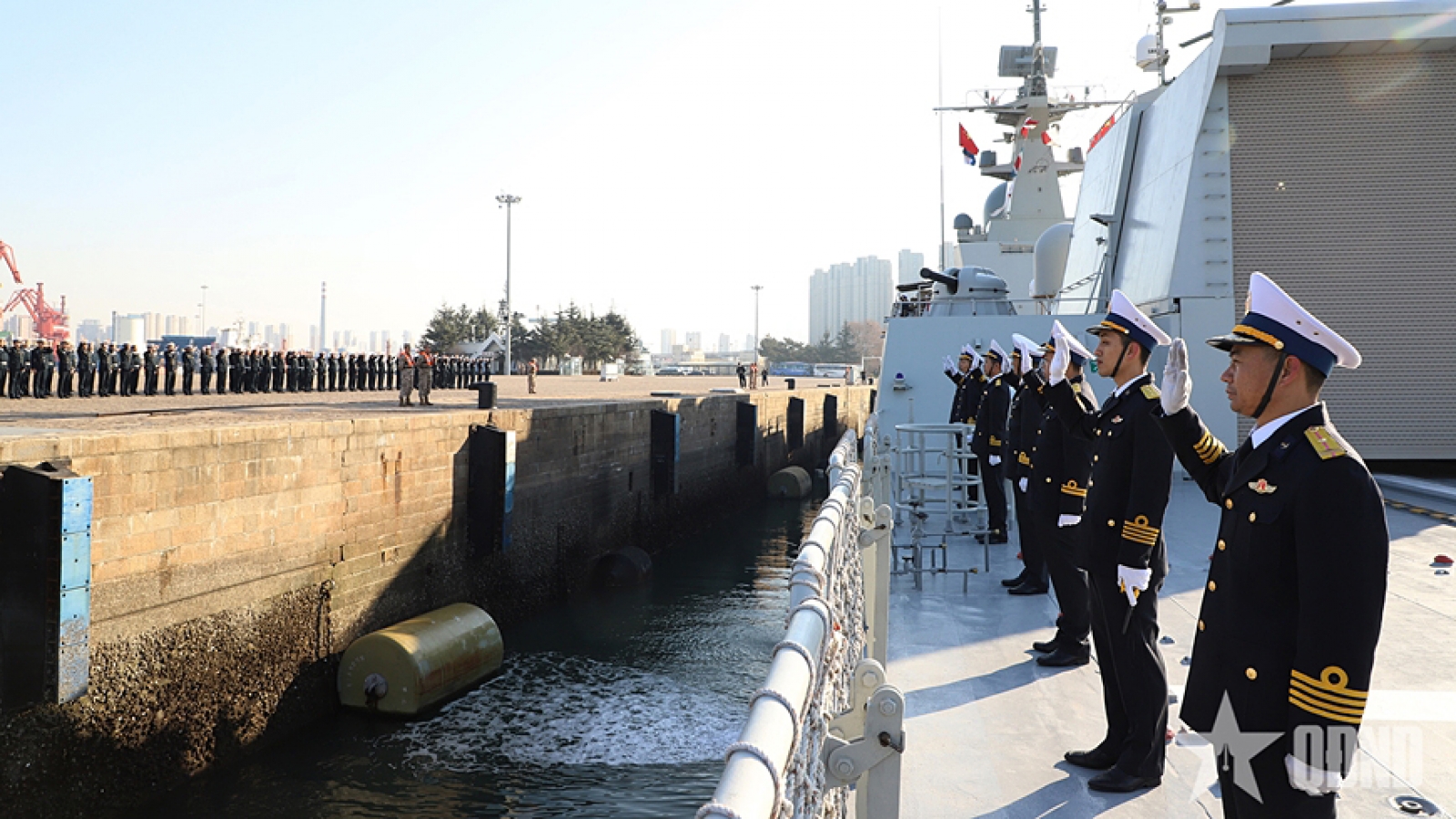Vietnamese Navy frigate leaves China, sets sail for visit to Japan