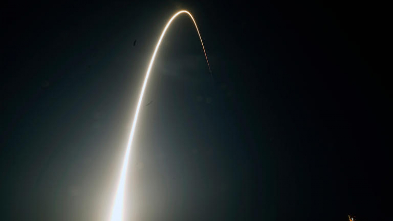 Tình báo phương Tây nghi Nga phát triển vũ khí không gian mới phá hủy Starlink