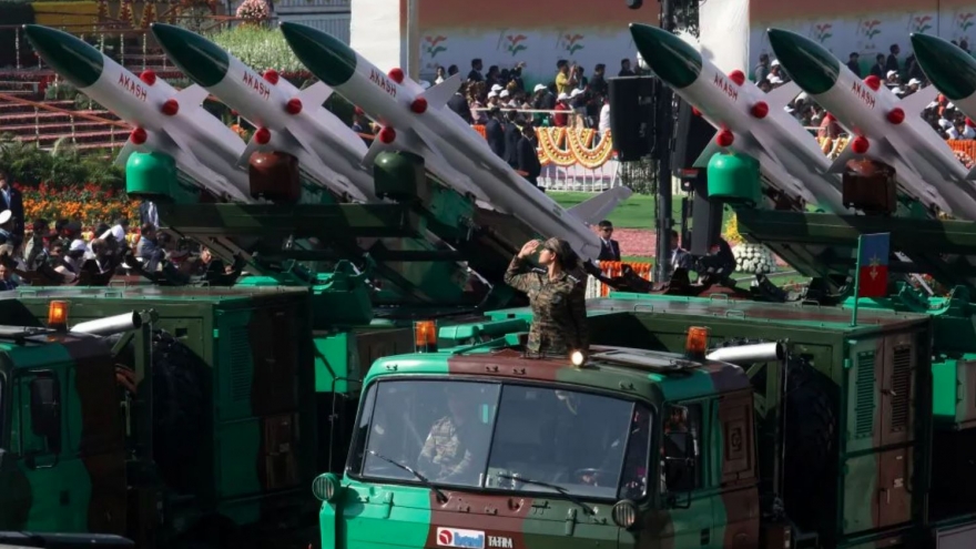 Ấn Độ duyệt gói mua sắm quốc phòng trị giá gần 9 tỷ USD