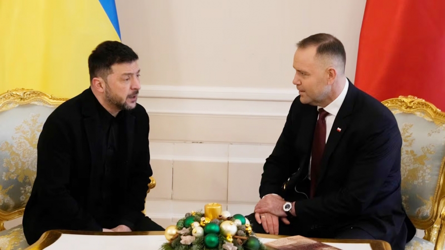 Tổng thống Ukraine thăm Ba Lan, thúc đẩy hợp tác về an ninh