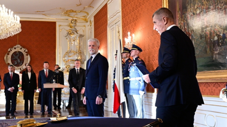 Tân thủ tướng Séc Andrej Babis tuyên thệ nhậm chức