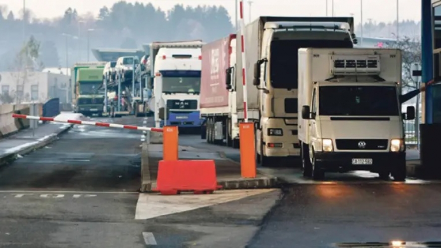 Balkan đối mặt nguy cơ sụp đổ chuỗi cung ứng bởi quy định mới của khối Schengen