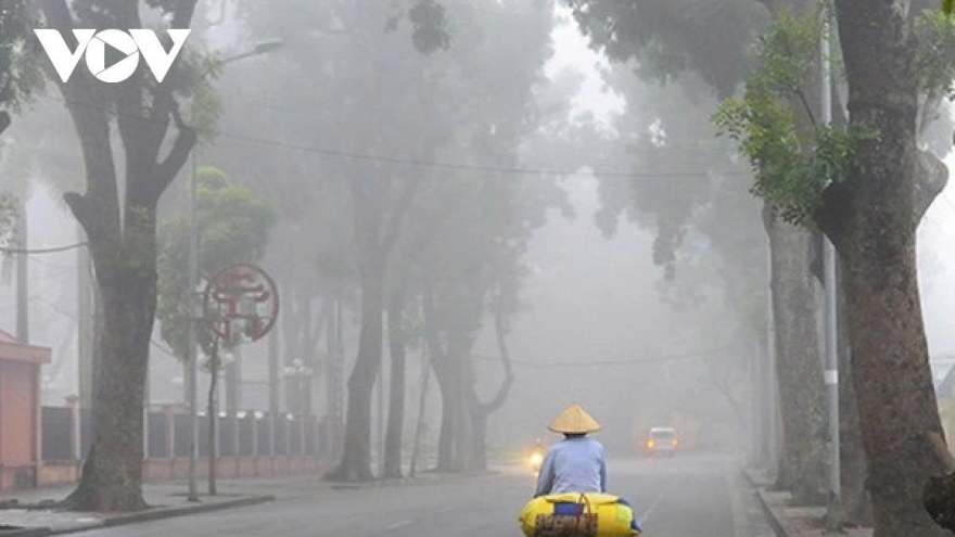 Thời tiết hôm nay 24/12: Bắc Bộ sáng sương mù, trưa nắng