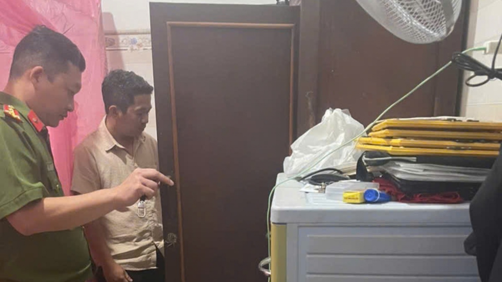 Bắt khẩn cấp công chức xã ở Lâm Đồng vì chiếm đoạt quỹ của MTTQ