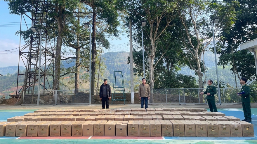 Cao Bằng bắt giữ vụ vận chuyển hơn 34.000 quả trứng gà nhập lậu