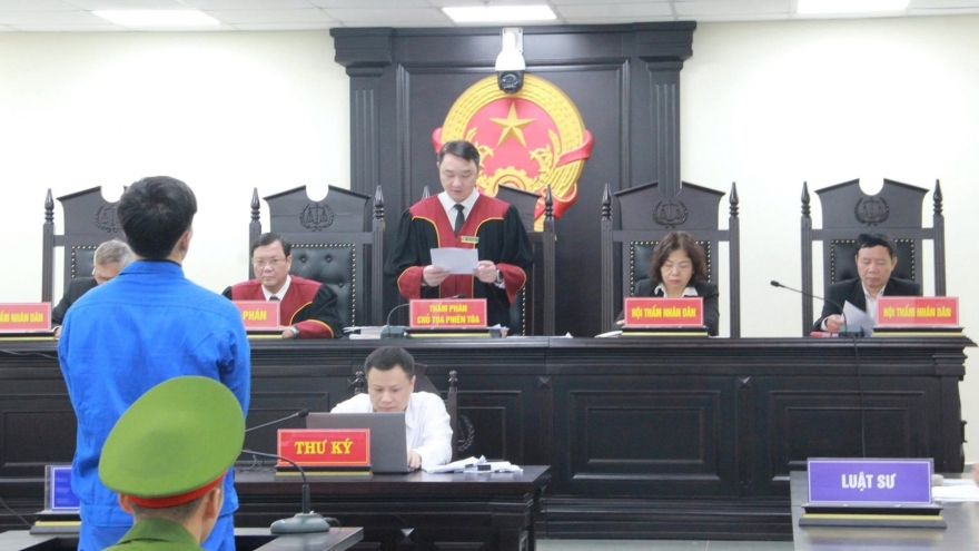 Truy sát nhầm người, bị cáo lĩnh án chung thân