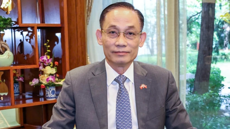 Quan hệ Việt - Lào nâng lên tầm “gắn kết chiến lược”