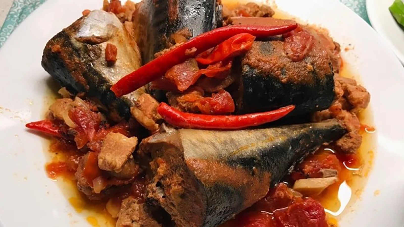 Các mẹo kho cá nhanh nhừ xương tốn ít thời gian