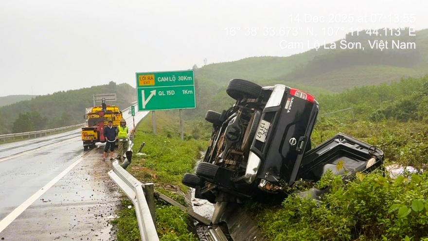 Tai nạn trên cao tốc Cam Lộ – La Sơn, 1 người tử vong