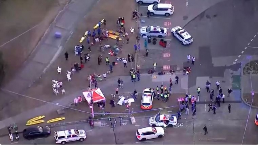 Australia tìm thấy bom tự chế tại hiện trường vụ xả súng