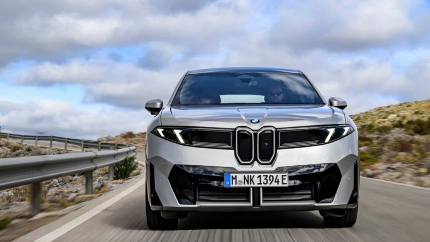 Vì sao lệnh cấm xe xăng của châu Âu thất bại?