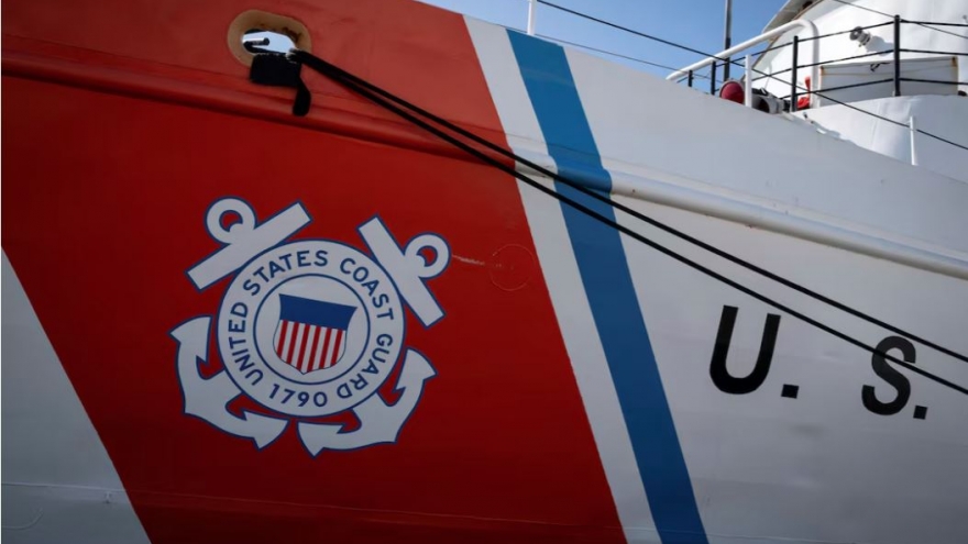 Cuộc truy bắt tàu chở dầu phơi bày lỗ hổng nguồn lực trên biển của Mỹ