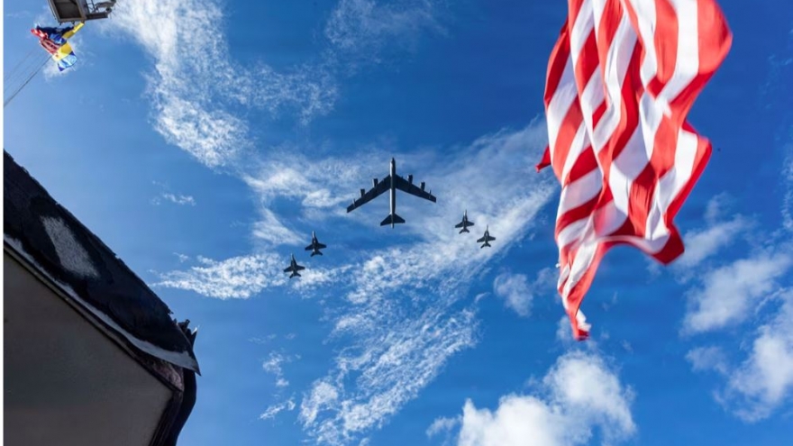 Thế giới trước bước ngoặt lớn 2026: Từ căng thẳng địa chính trị đến cuộc đua AI