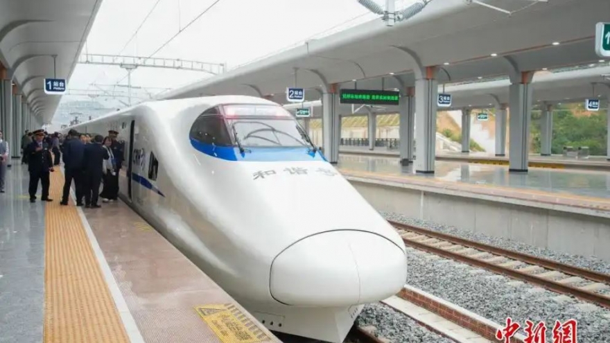 Đường sắt cao tốc sát biên giới Việt - Trung của Trung Quốc thông xe toàn tuyến