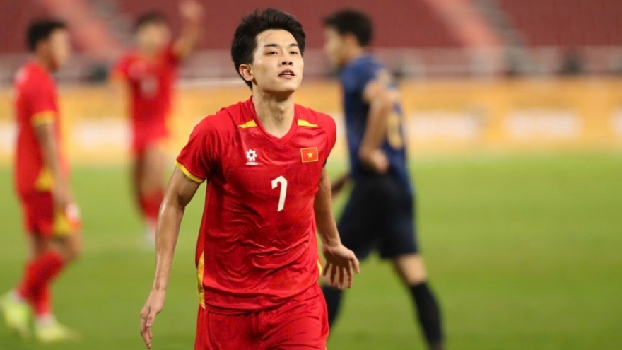 Lý Đức hy vọng Đình Bắc sẽ giành Quả bóng Vàng Việt Nam 2025