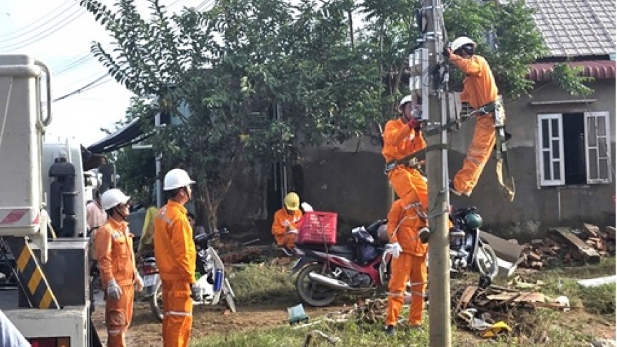 Ngập sâu diện rộng, Công ty Điện lực Lâm Đồng trực 24/24 ứng phó khẩn cấp