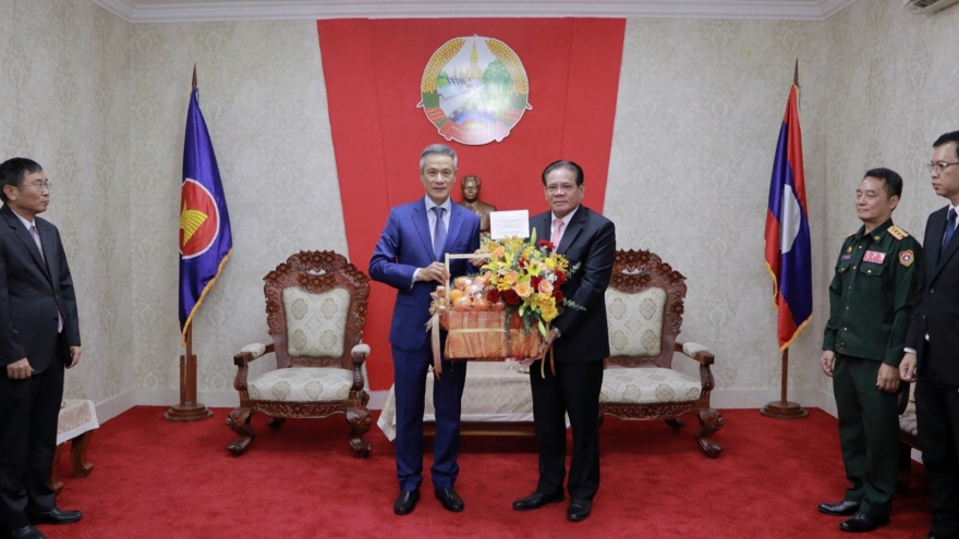 Đại sứ Việt Nam tại Campuchia chúc mừng Quốc khánh Lào