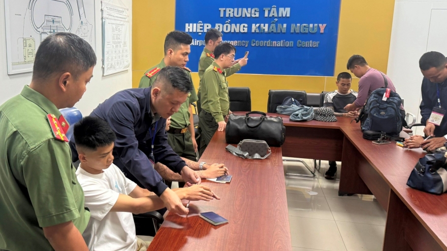 Bắt giữ 6 đối tượng lừa đảo trên mạng hoạt động tại Campuchia và Myanmar