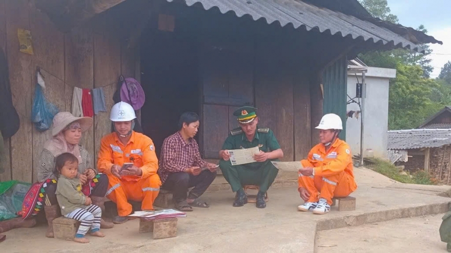 Hoàn thiện chỉ tiêu 2025: EVNNPC tập trung cao độ tháng cuối năm