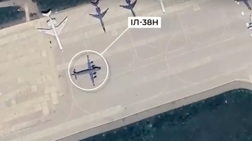 Ukraine tiết lộ đòn đánh quyết định mở đường tấn công tàu ngầm Nga ở Biển Đen