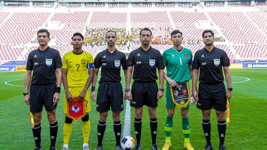 Trọng tài có duyên với U22 Việt Nam điều khiển trận chung kết SEA Games 33