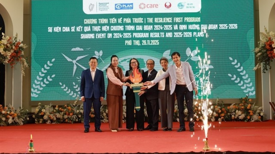 Irish Aid commits US$1.62 million to Resilience First programme in Vietnam