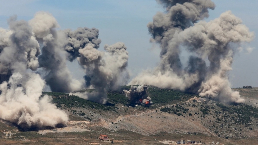 Israel tiếp tục không kích vào Lebanon