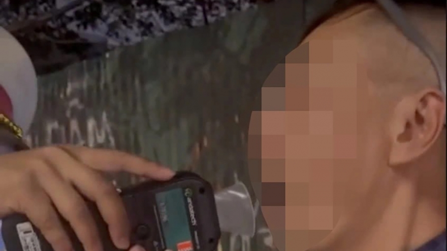 Lái xe Mercedes đi ngược chiều trong đêm Noel, vi phạm độ cồn gấp gần 3 lần kịch khung