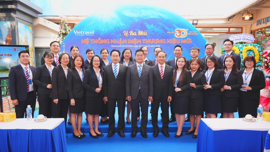 Vietravel ra mắt nhận diện thương hiệu mới, đánh dấu 30 năm phát triển