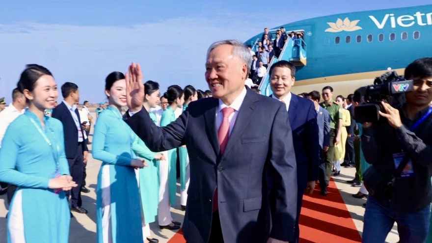 Ba chuyến bay thương mại đã hạ cánh xuống sân bay Long Thành trong sáng 19/12