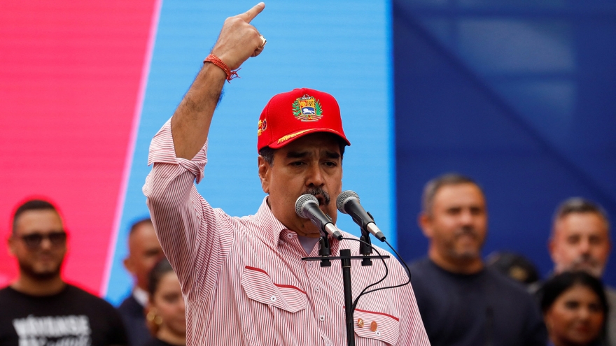 Tổng thống Venezuela đáp trả sau khi bị ông Trump nói nên rời bỏ quyền lực