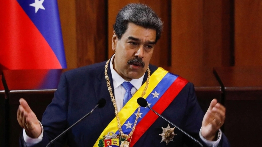 Mỹ tiếp tục áp đặt lệnh trừng phạt lên người thân Tổng thống Venezuela Maduro