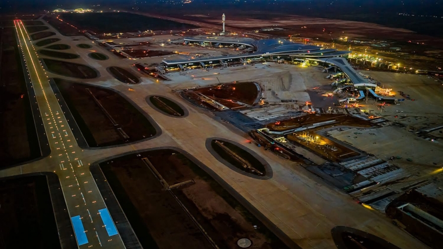 Máy bay thân rộng Boeing 787 chuẩn bị “xông đất” sân bay Long Thành