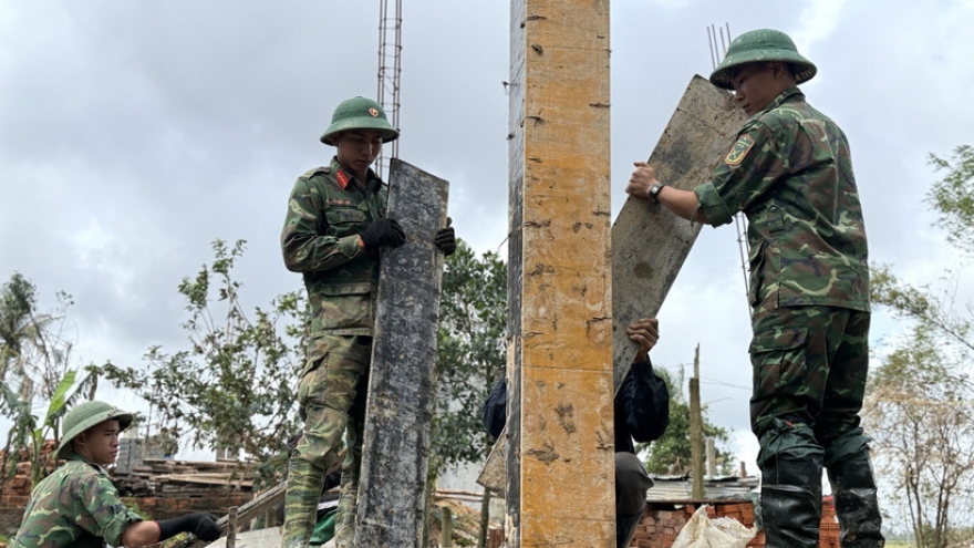 "Quang Trung campaign" races to rebuild homes for disaster-hit residents
