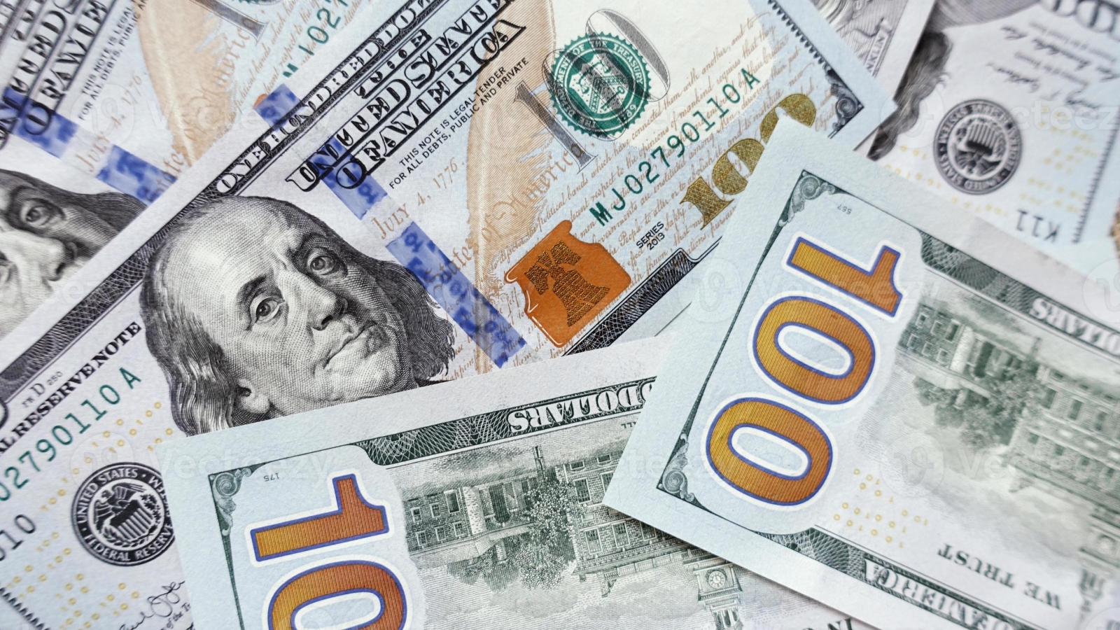 Tỷ giá USD hôm nay 10/2: Tỷ giá trung tâm hạ xuống mức 25.055 đồng/USD